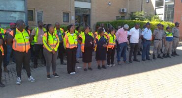 The Portfolio Committee on Employment and Labour conducts a blitz oversight inspection alongside the Department of Employment and Labour (DEL), Cosatu, SAPS, Newcastle Metro Police and the Department of Home Affairs.