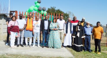 Image taken at the opening of the community borehole in May 2024 by Dannhauser Mayor Bongani Hadebe.
