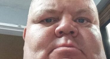 Image of white male close-up of face.