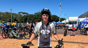 Image of Leon Williams (Grade 8) of DHS at the Cape Cycle Tour.