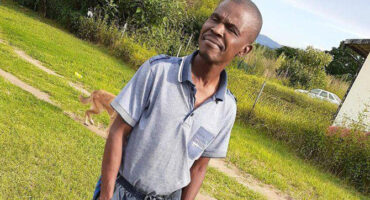 Image of Nathi Ndlovu is his garden in Sibongile, Dundee.