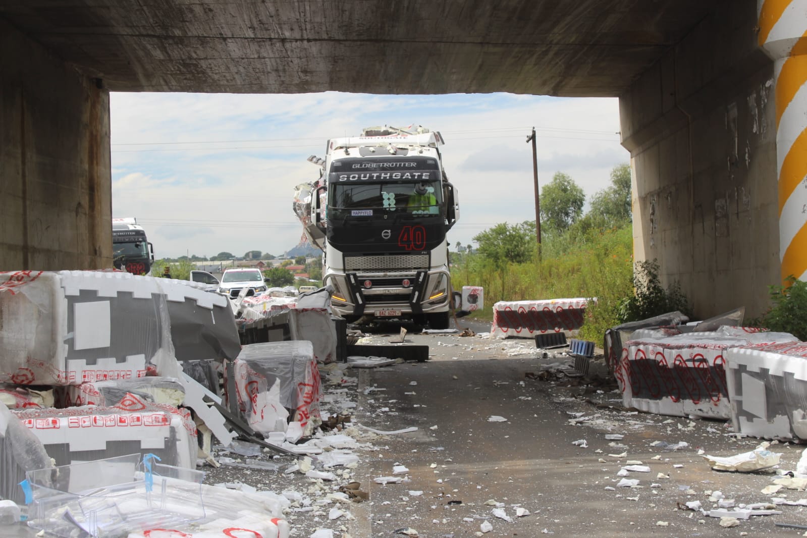 Concerns raised after truck gets stuck under Bell Spruit Bridge
