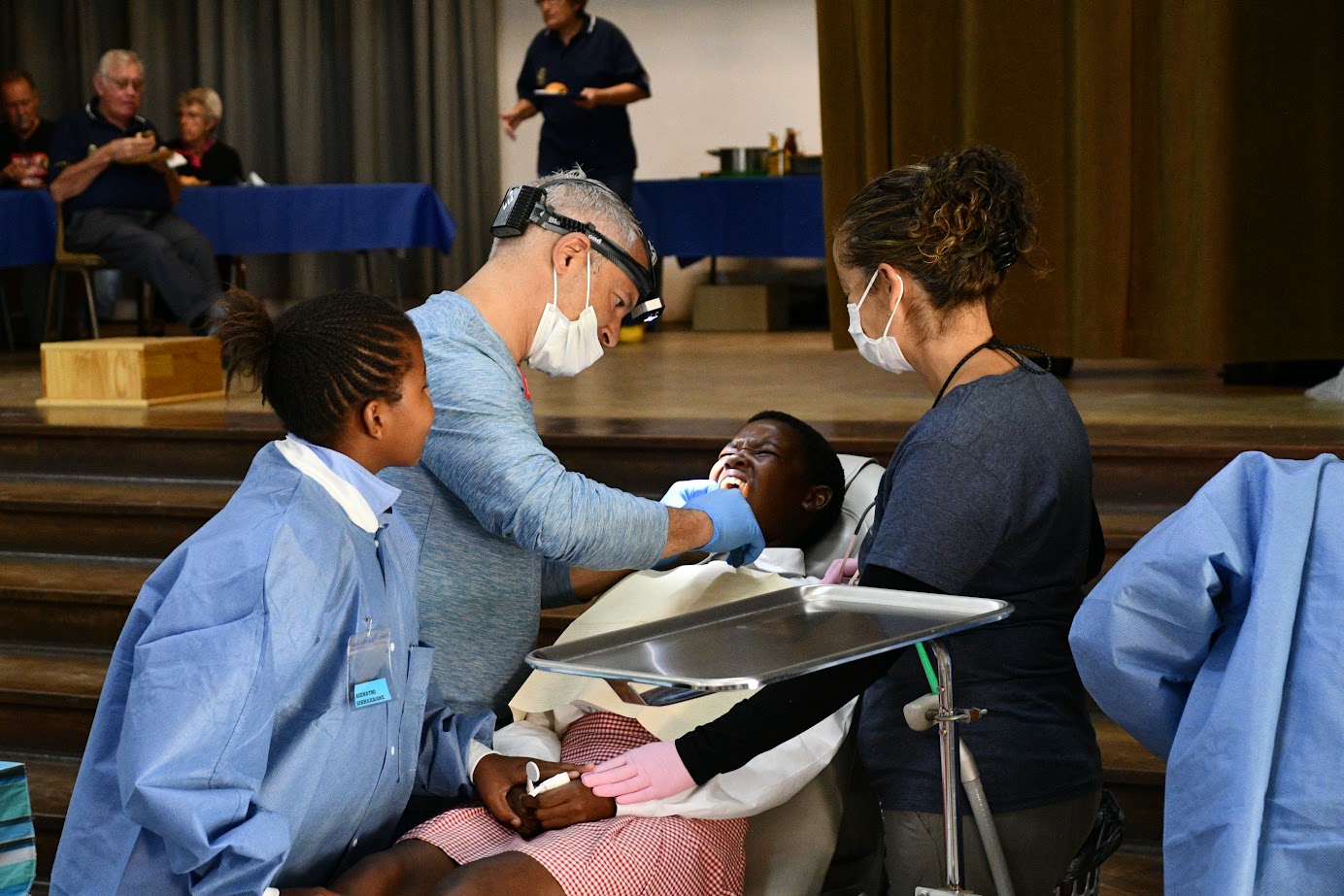 Dundee Rotary dental clinic helps hundreds of children smile with confidence