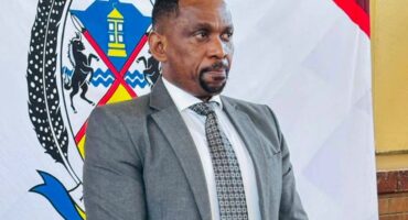 Image of Musawenkosi F Hadebe is ready to take the reins as the new municipal manager in Endumeni.