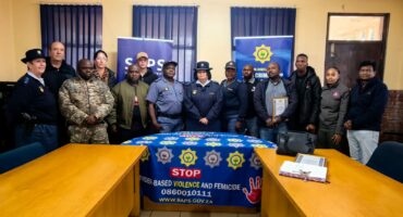 Umzinyati SAPS Commissioner, Major General Frances Slambert ,presented certificates of appreciation to supporters of the local SAPS.
