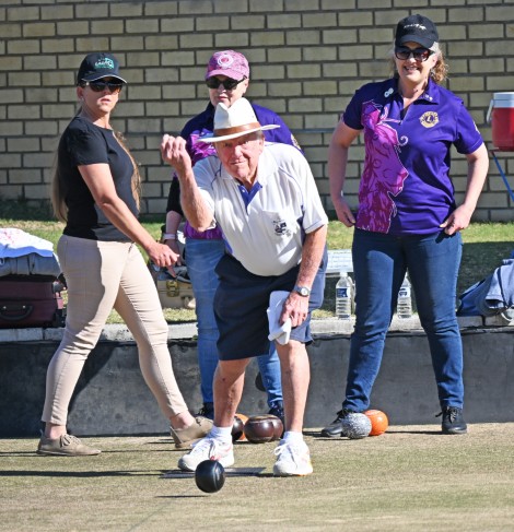 An image of bowlers in action in Newcastle.
