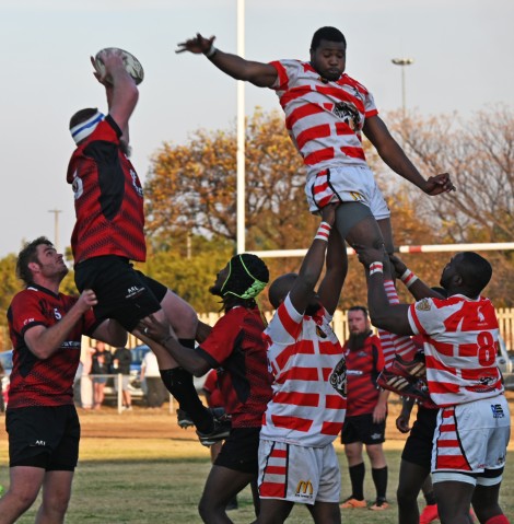 An action photo of Highlanders VS Whiteriver captured on the field.