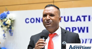 A photo of Public Works HOD, Dr Vish Govender speaking.