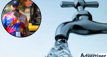 Newcastle Sakekamer President, Mornè Seaman is calling for urgent intervention as Newcastle's water crisis continues.