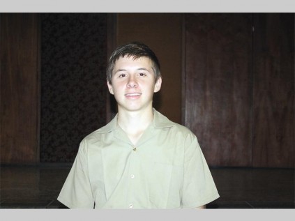 Benhardt Gouws van HTS Tom Naudé is baie gelukkig met die brons toekenning wat hy by die Afrikaans Ekspo gekry het.