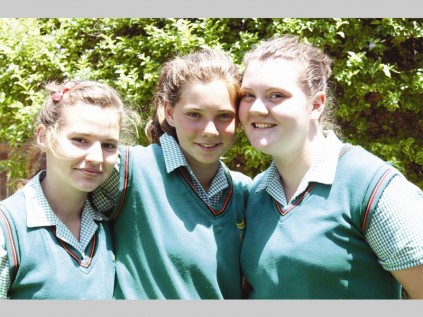 Elodia Esterhuizen, Christel du Plessis en Vanye Potgieter.