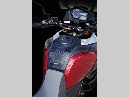 The instrument display is comprehensive, but also ergonomically intuitive. It’s dominated by a large analogue rev counter, augmented by a multi-screen LCD-based trip computer. Photo: Quickpic
