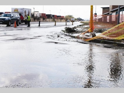 Litres of water go to waste after a water pipe was damaged on the corner of Zune Avenue and Veldspaat Street on Monday.