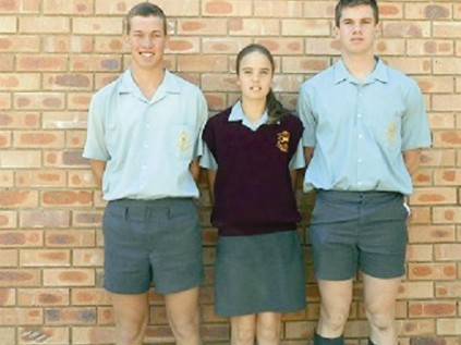 Gr. 11 se slimmes is Léan Lensley, Gerda Goosen en Jan-Hendrik Putter.