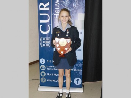 Charné Hartley is Curro Heuwelkruin Laerskool se meisiesportster. Sy het hierdie toekenning ontvang tydens die skool se prysuitdeling in Oktober.
