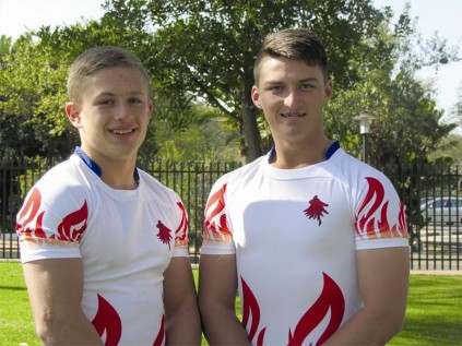 Miguel de Sousa en Zander Human van Hoërskool Pietersburg is beide lede van die Afrikaner Volkseie Sport se nasionale o/16-sewesrugbyspan wat in Desember in Mauritius aan 'n internasionale toernooi sal deelneem. Hierdie rugbyspelers is gekies vir die span tydens die Afrikaner Volkseie Sport se Bokkie-week wat tydens die Julievakansie in Modimolle aangebied is.