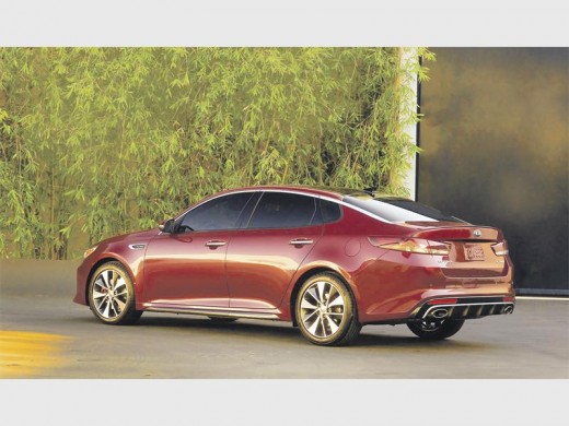 The Optima will be available with three engine choices, including a new 1.6-litre turbocharged four-cylinder.