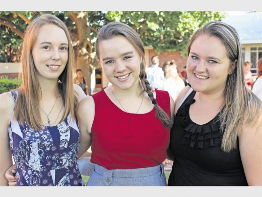 Chantelle Vorster, Jemma Nel en Mariska de Beer.