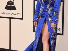 gagaoutfit (Medium)