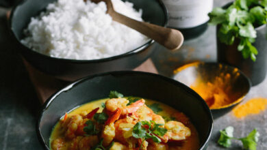 9 APRIL - SATURDAY ENTERTAIN - Cape Malay-style prawn curry