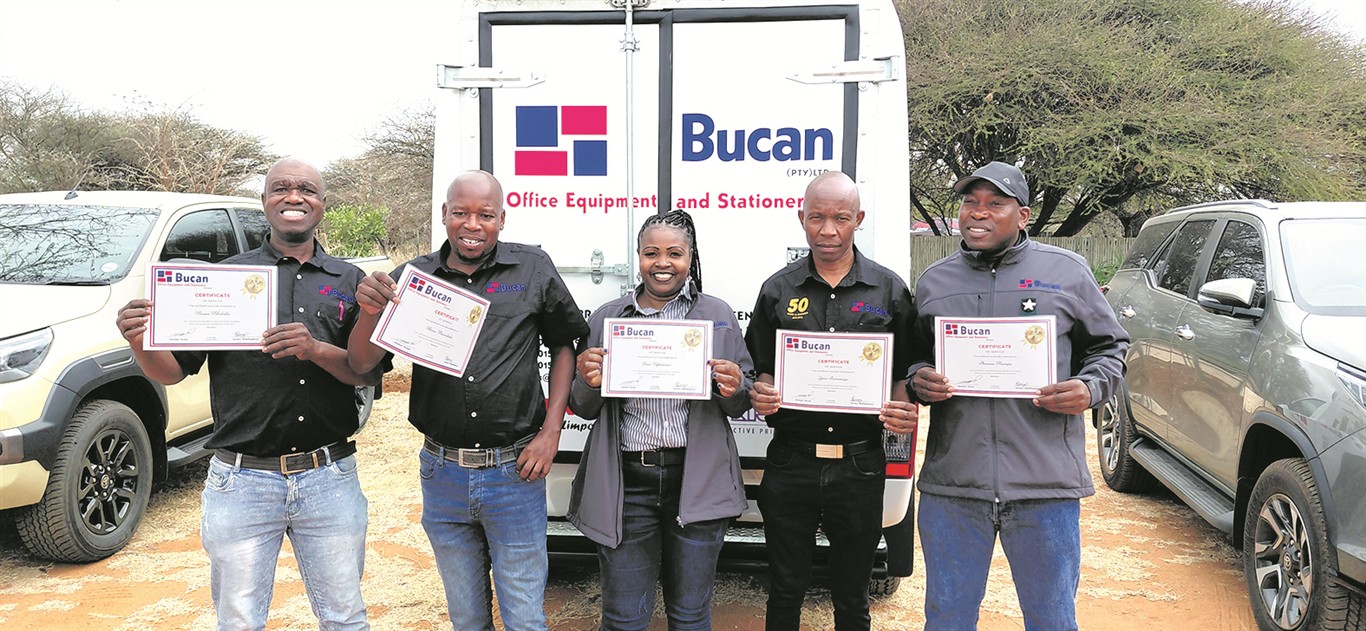 5 Years plus employees with their certificates (Medium)