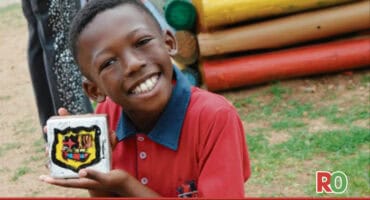 Thabang Jr Seabi adds his art.