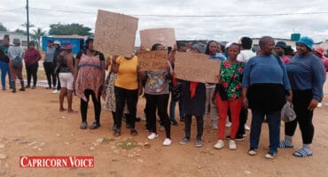Women protest outside Tshilwavhusiku Magistrate’s Court.