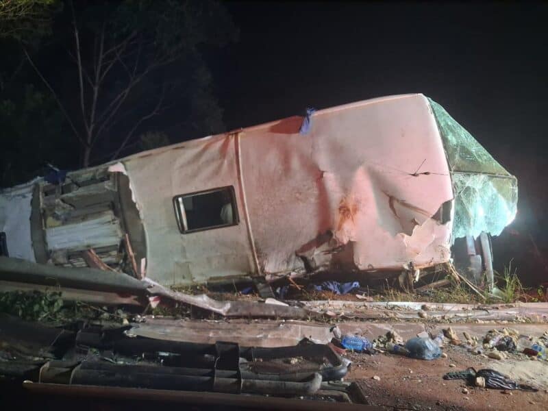8 killed in N1 bus crash near Louis Trichardt | Review