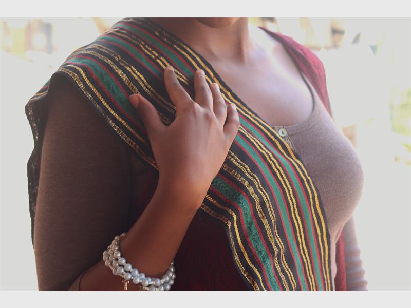 A complete Kente shawl.