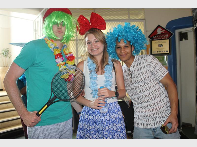 Childline Gauteng director Lynne Cawood and Sunlight Safe House manager of child services Sandy Mahapi help make Christmas lunch special.