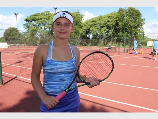 Samantha Muller (16) won the recent TSA Pretoria North Super 7 Tournament, climbing her age group ranking.