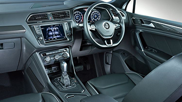 new-tiguan-interior_002_880x500-445226
