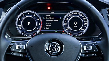 new-tiguan-interior_003_880x500-445227