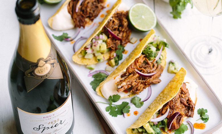 SATURDAY ENTERTAIN - Pulled pork tacos with green apple and avo salsa - 30 OCT