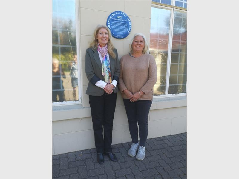 Two new blue heritage plaques awarded to Marks Park in Emmarentia