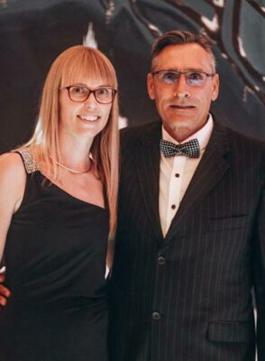 Lara and Igna Breytenbach.