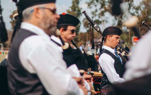 Bagpipers play a song. Photo: Neo Phashe