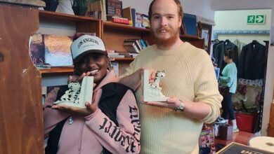 Mpho Motheo and Lain Campbell.