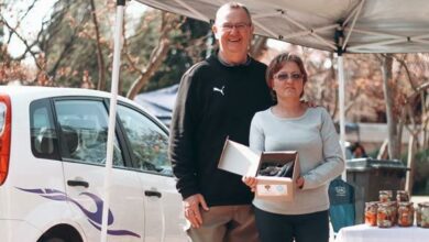 Tom Miles with Adele van Zyl at the Arts and Crafts July Market. Photo: Neo Phashe