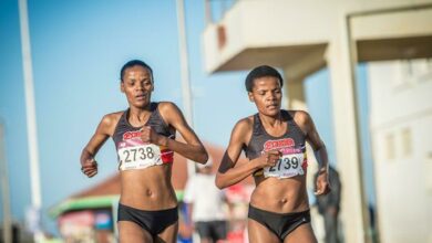 Lebo and Lebogang Phalula in action at a previous Totalsports Women's Race.
