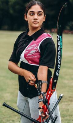Maseeha Kajee won gold in the Recurve Women U18 category. Photo: Neo Phashe