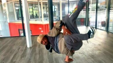 Nigel Qobo at his studio which he runs from Melville 27 Boxes centre.