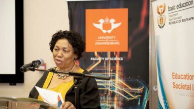 Angie Motshekga, the Minister of Basic Education speaks to those in attendance of the UJ faculty of science initiative launch.