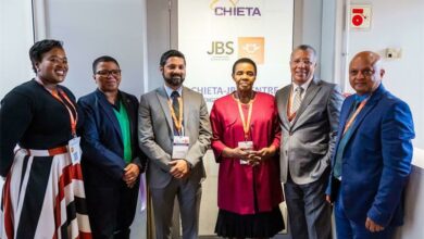 Chieta Research and planning manager Kedibone Moroane, UJ CFO Nolwazi Mamorare, Chieta CEO Yershen Pillay, Chieta chairperson Wezi Khoza, JBS Dean Prof Randall Carolissen and Prof Arnesh Telukdarie.