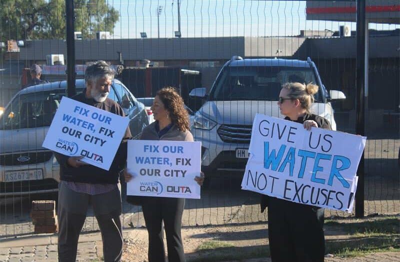 Johannesburg residents are navigating a water crisis fuelled by infrastructure failures and poor communication from city officials. Can transparency and accountability restore reliable water access?