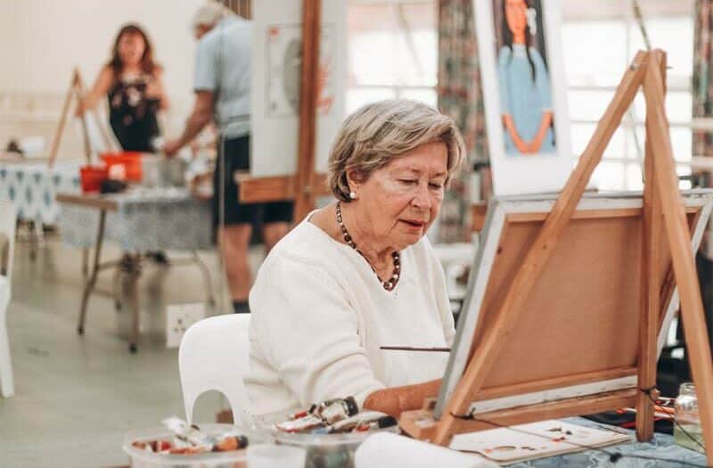 Art En'Twine – A Language of Talking Threads, the latest art exhibit by Noreen Beets and Gritt Cammeratt is coming to the Robert Badenhorst Gallery.