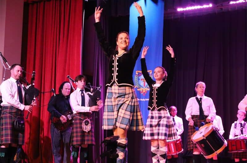 For one night only, the De La Salle Juvenile Pipe Band and the De La Salle Grade 3 Pipe Band came together to treat the community to a night of Celtic music at its finest.