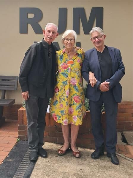 Emmarentia resident, Selwyn Klass collaborated with Parkview resident, Tony Bentel in their Coffee, Keyboard and Conversation.