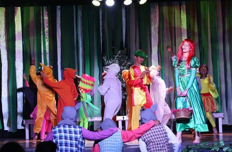 With this years production, the Grade 1 to 7 pupils at Orban School took the audience into the world of the loveable ogre Shrek and his Donkey pal.