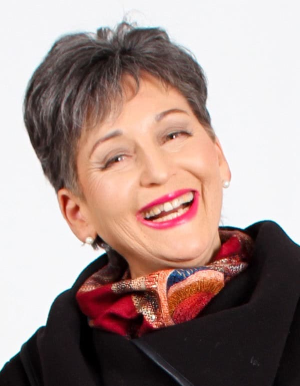 Drawing from her own lived experience and decades of counselling, Dr Barbara Johnson charts a practical path from Wimp2Warrior, to achieve wholeness and hope.